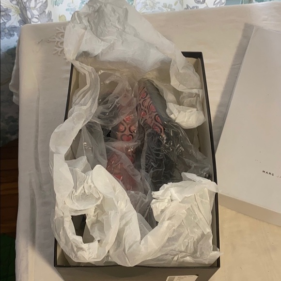 NIB MARC JACOBS FAB HEARTS PINK 9 - Picture 12 of 13